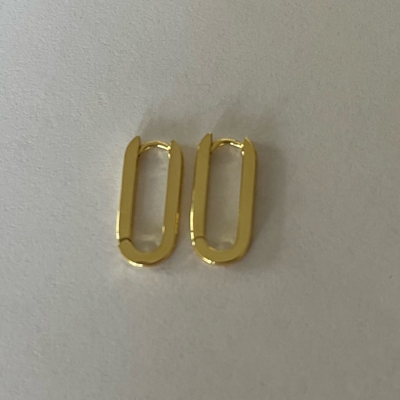 Gorjana Parker Huggies - Picture 5 of 5